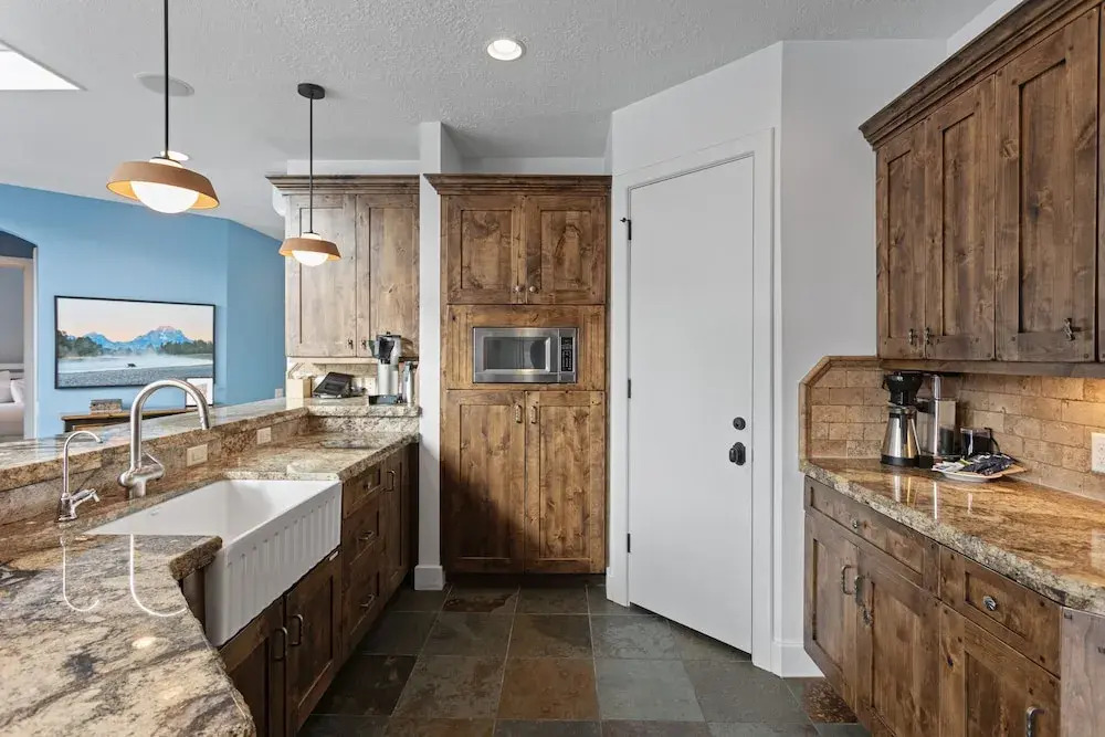 1688 - Five Bedroom Condo with Hot Tub Pinnacle by Deer Valley Resort