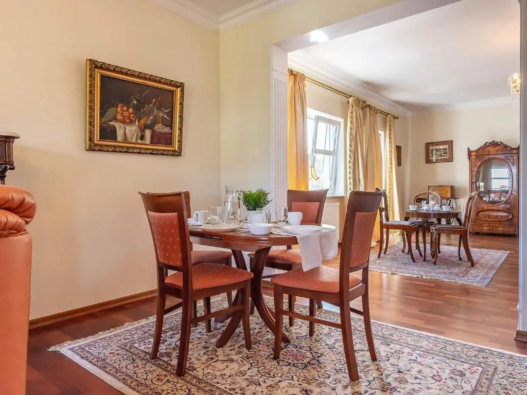 VacationClub - Trzy Korony Piastów Apartament 37
