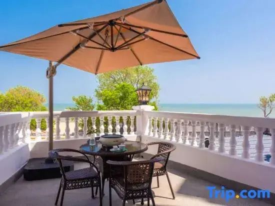 Jiangtai Holiday Hotel