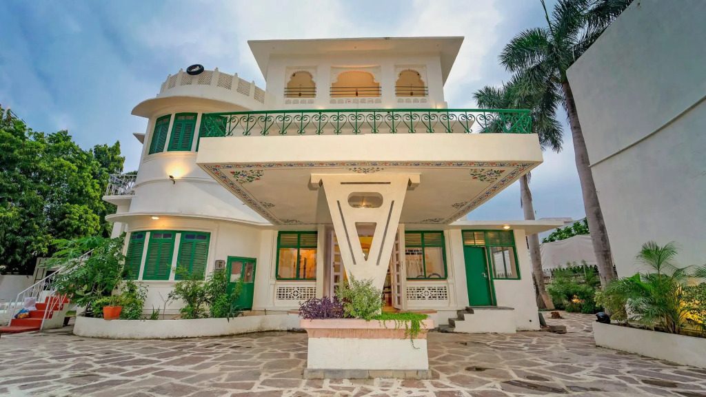 Treebo The Regal House, Near Fateh Sagar Lake