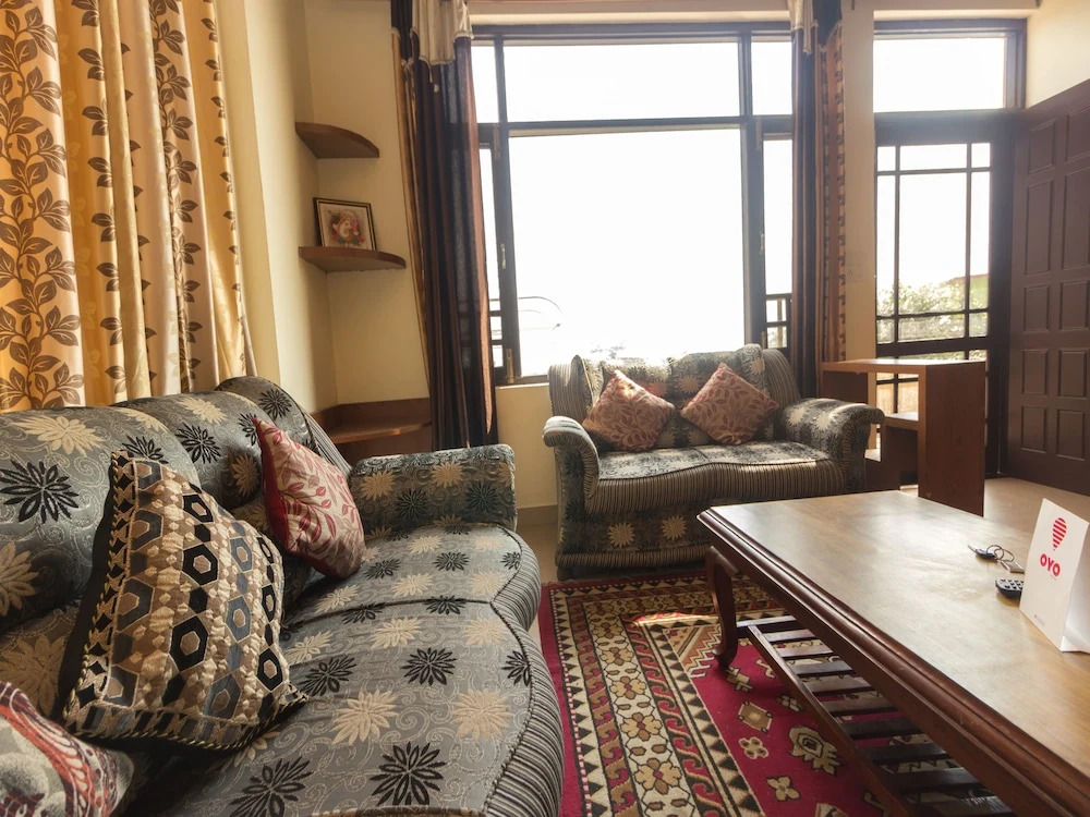 OYO 16702 Home Luxurious 2 BHK Villa Khanyara Road