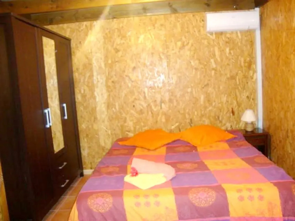 House With 2 Bedrooms in Saint Paul, With Wonderful sea View, Enclosed