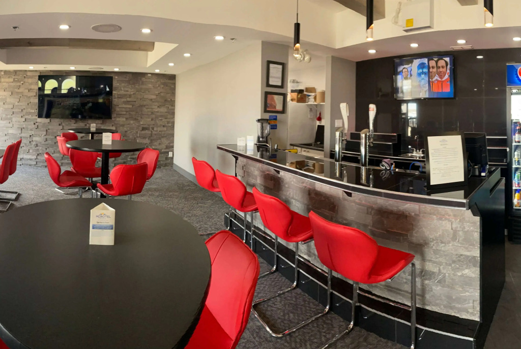 Microtel Inn & Suites by Wyndham - Timmins