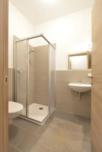 Marys Rooms & Apartments