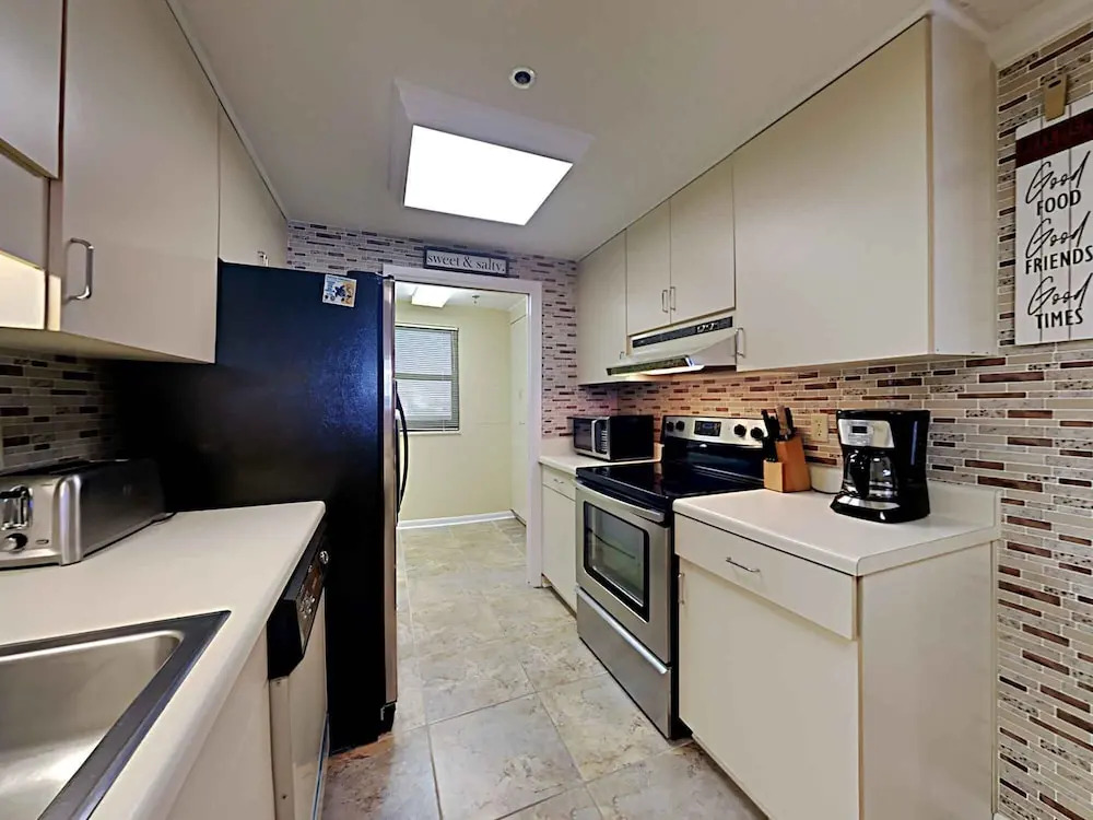 Navarre Towers by Southern Vacation Rentals