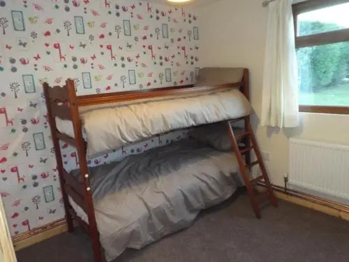 Avonvale Holiday Lodges, your home from home on the edge of THE COTSWOLDS
