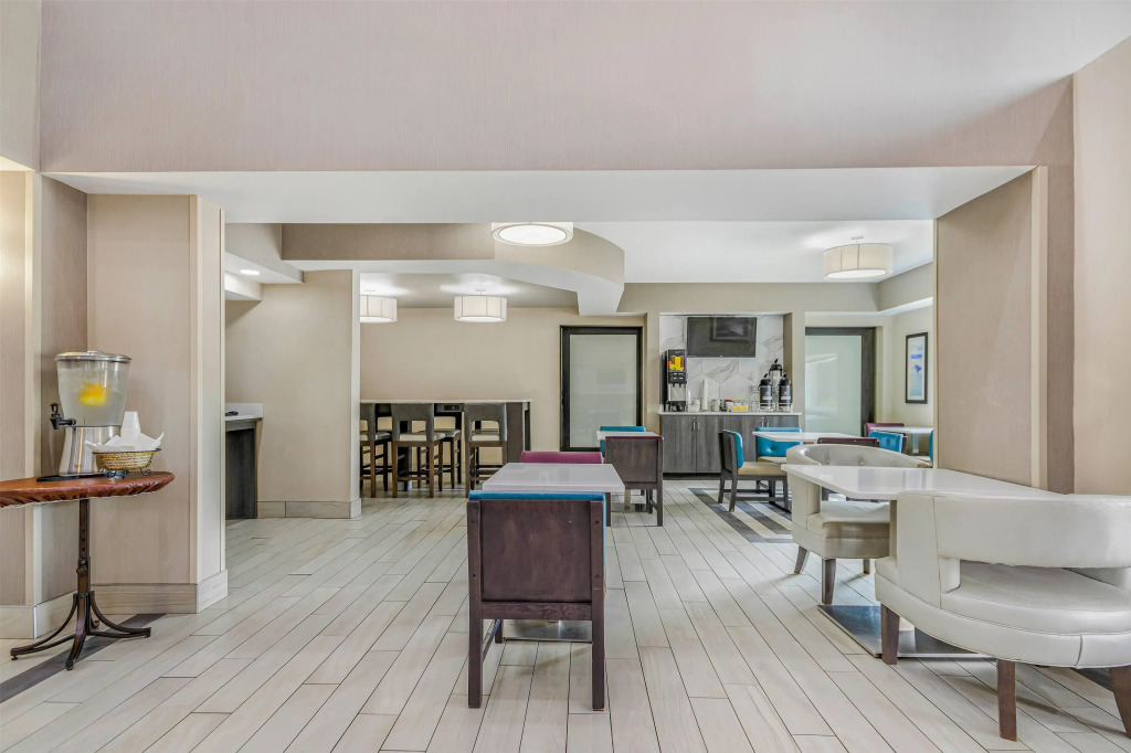 La Quinta by Wyndham Batavia