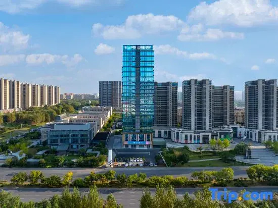 HanTing Hotel (Shenyang Shenbei Wuyue Plaza Shengjing Hospital)