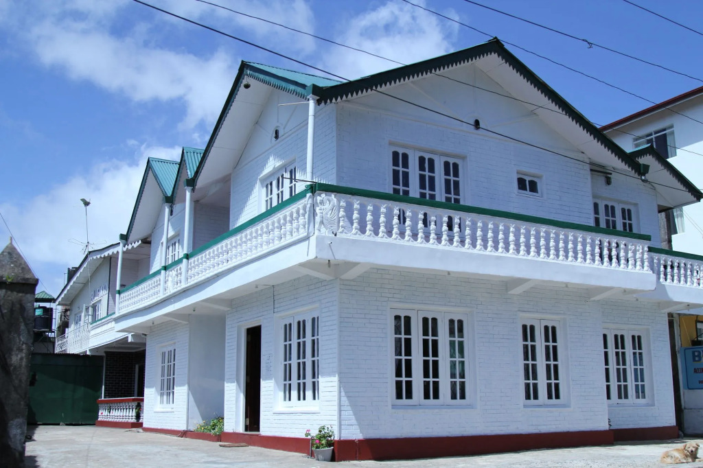 Blue Moon Hotel