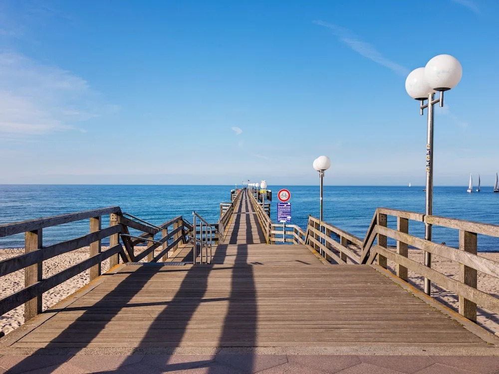 Lovely Apartment in Ostseebad Kühlungsborn with Balcony