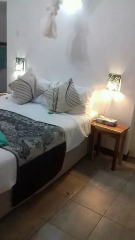 Mwayose Lodge