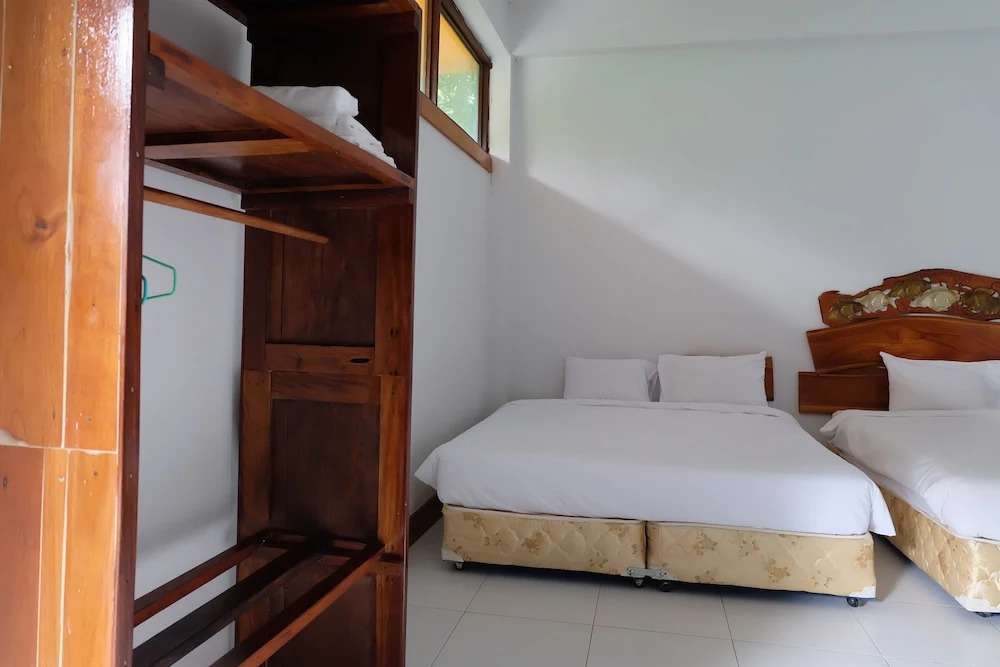 Muang Kham House