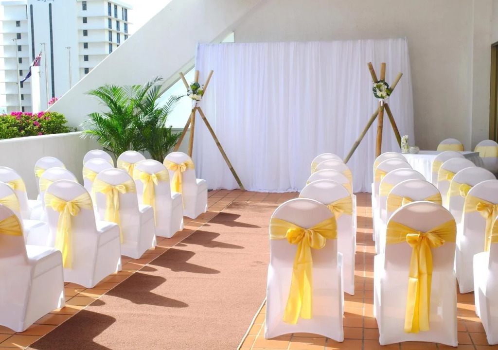 Hotel Apartments on 22 View Avenue, Surfers Paradise