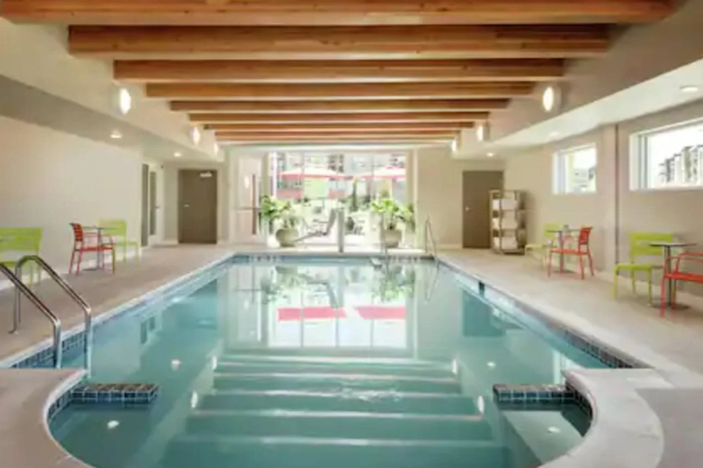 Home2 Suites By Hilton Menomonee Falls Milwaukee