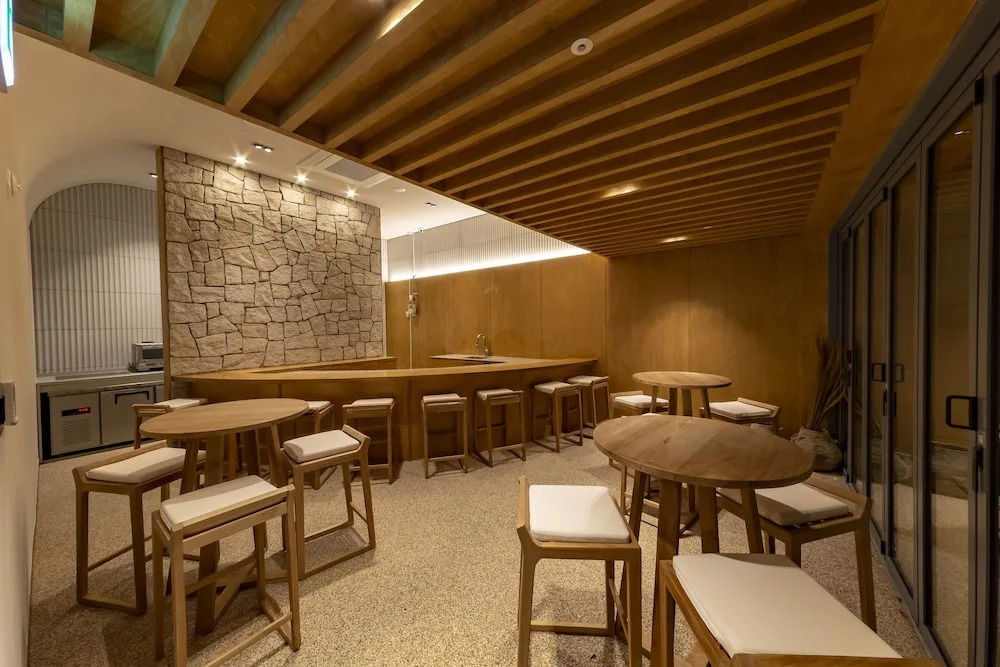 Hound Hotel Haeundae Signature