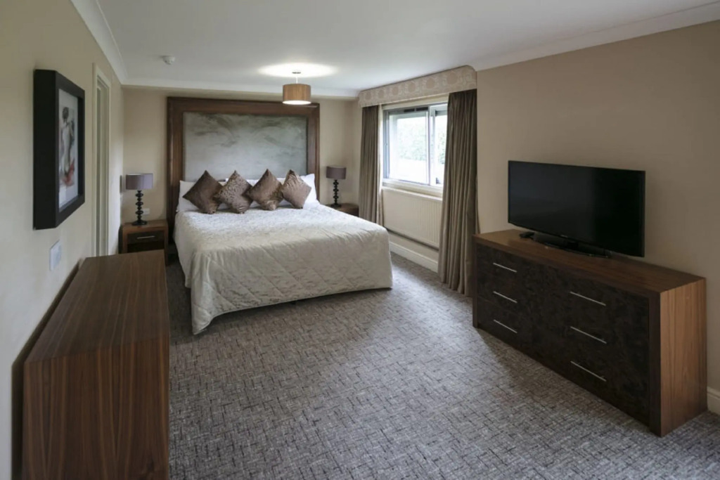 Aubrey Park Hotel