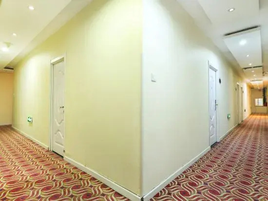 V8 Theme Hotel