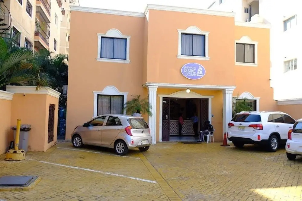Drake Bolivar Santo Domingo