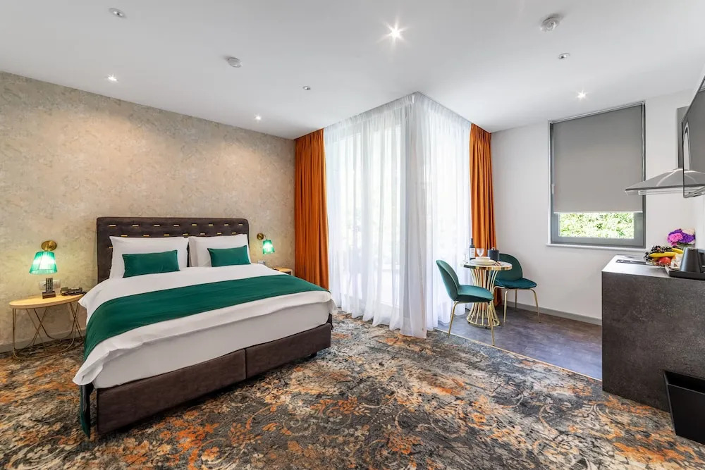 Tomis Garden Bucuresti