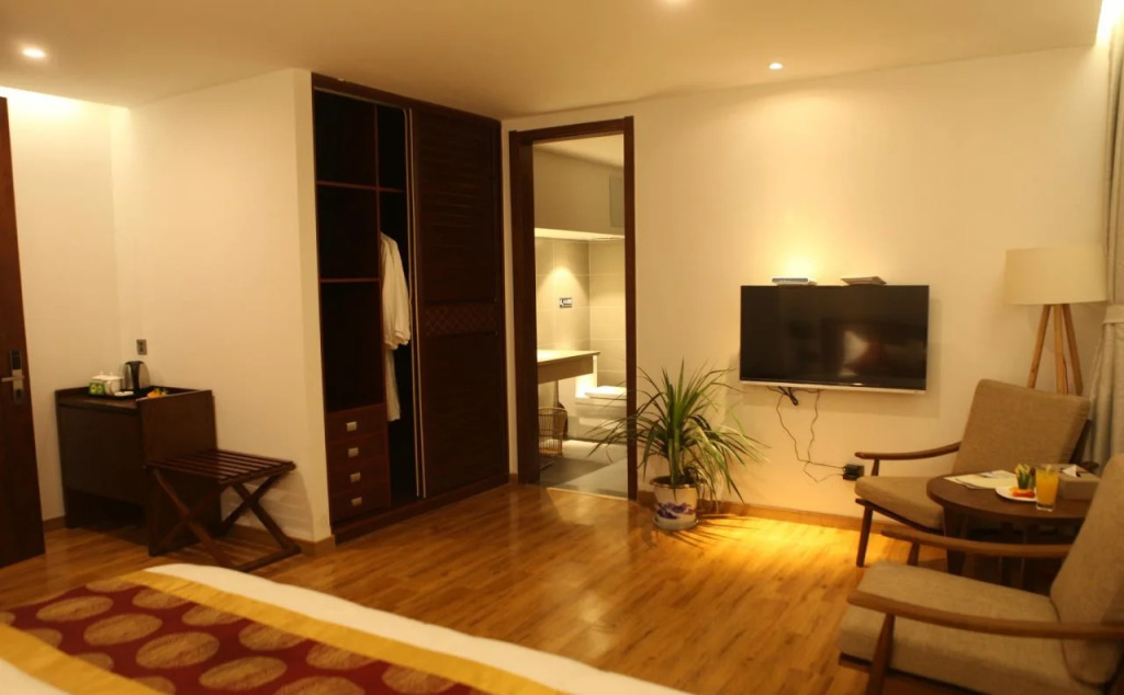 Deban Manor Resort Hotel