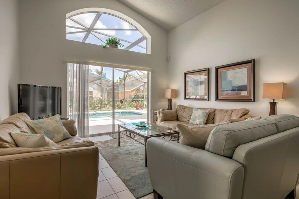 Large Pool With Game Room! 5 Bedroom Home by RedAwning