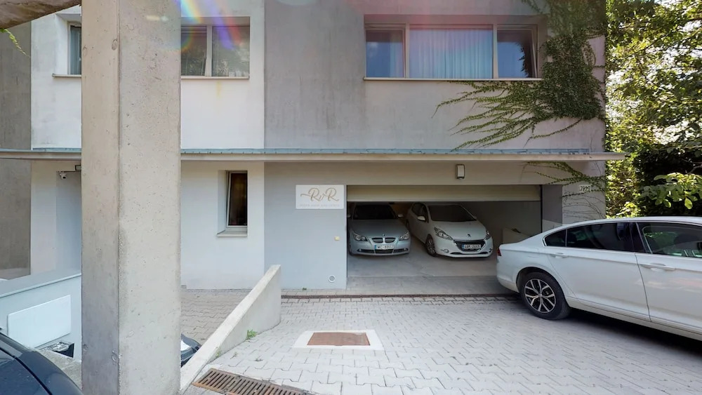 River View Apartments Hotel