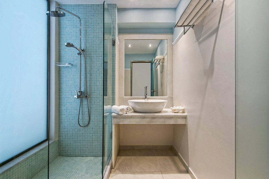 Makarios Hotel