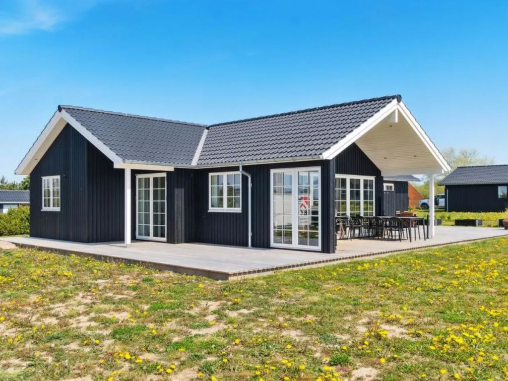 "Duschanka" - 550m from the sea in Sealand