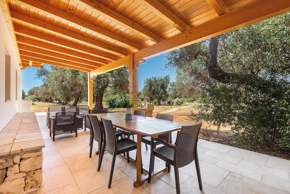 2769 Uliveto Valeria - Trullo Fico by Perle di Puglia
