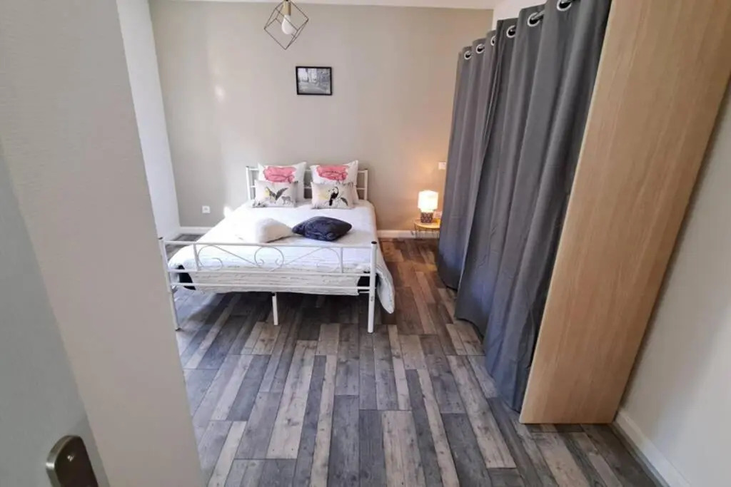 Agreable et moderne appartement Toul centre