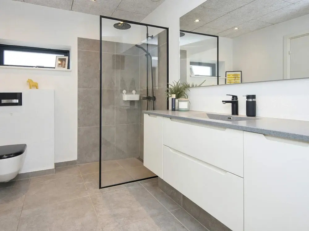 5 Star Holiday Home in Henne