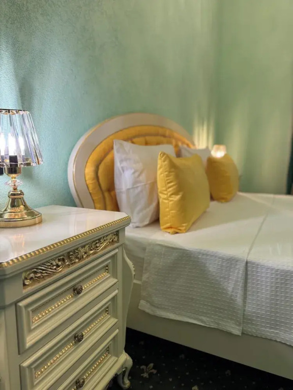 JMR Splendor - Private Sauna & Bathtub Suites