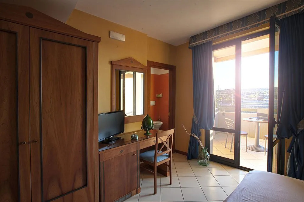 Tuo Hotel