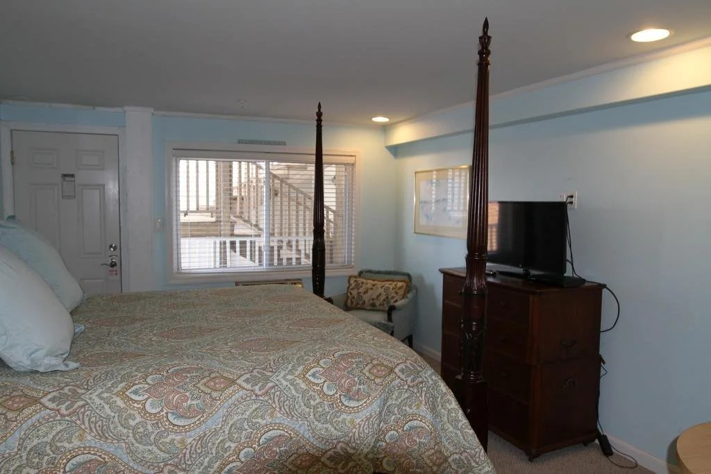 The Atlantic Motel
