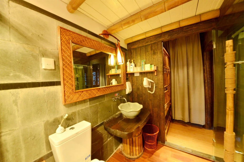 Lijiang Shuhe Youyiju Private Club