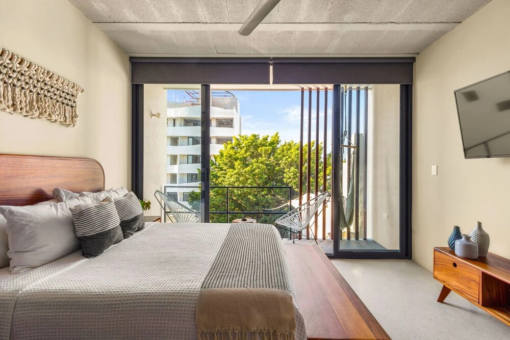 Searena Boutique Condos - Adults Only