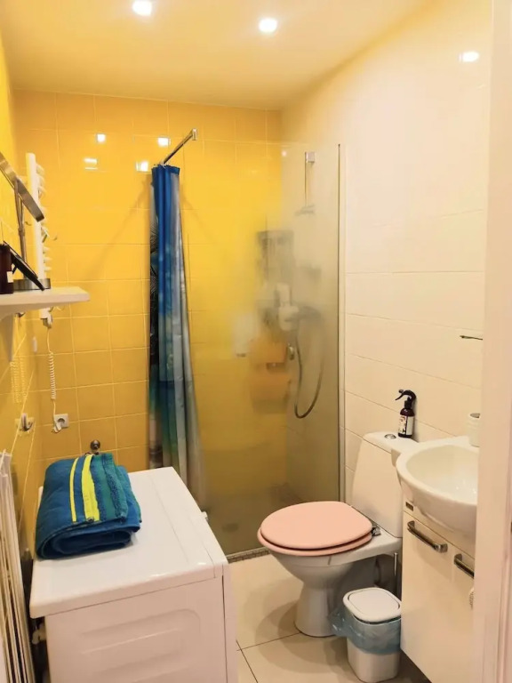 Good Price Location, Self Check-in Tidy & Cozy Flat