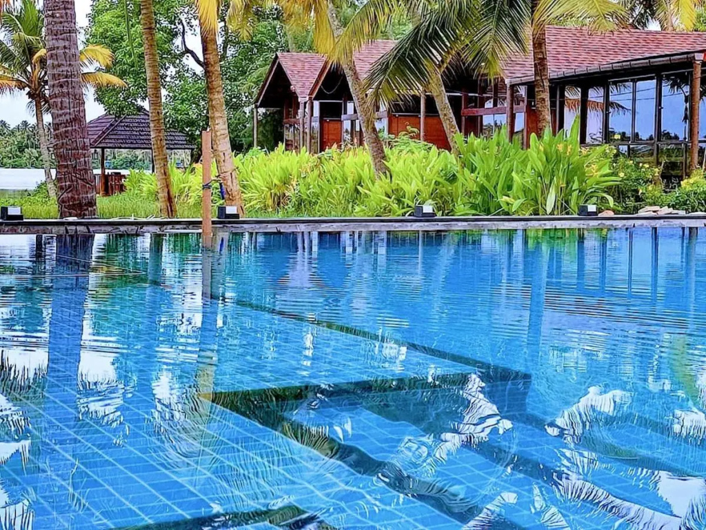 Maliekal Heritance Cherai Beach Cochin