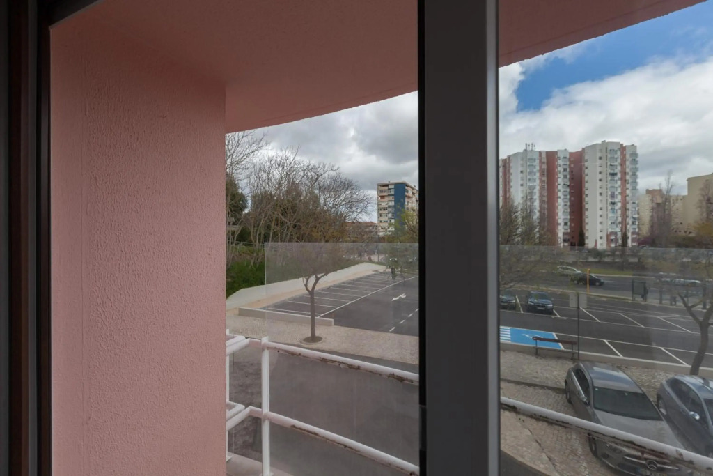 FLH Olivais Family Flat