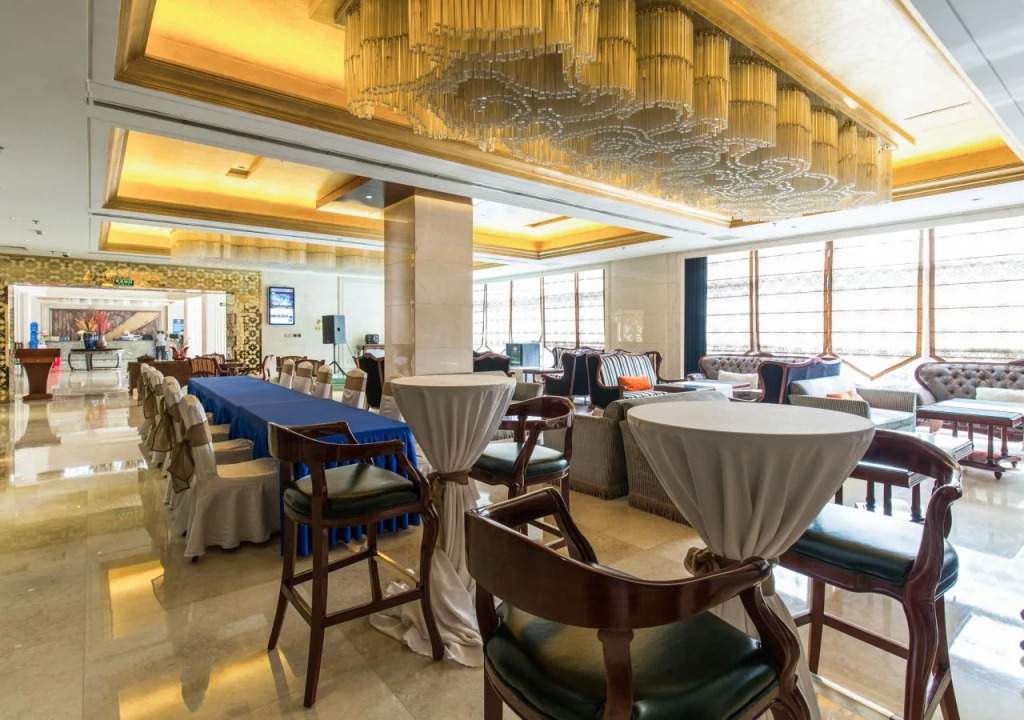 Beijing Royal Phoenix Hotel