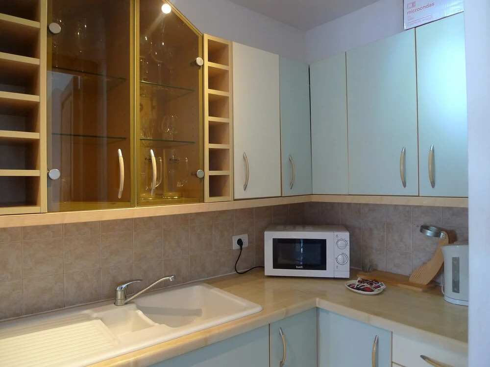 Pool side 2 Bed link Villa with Free WiFi. Superb Golf, Sea & mountain views.