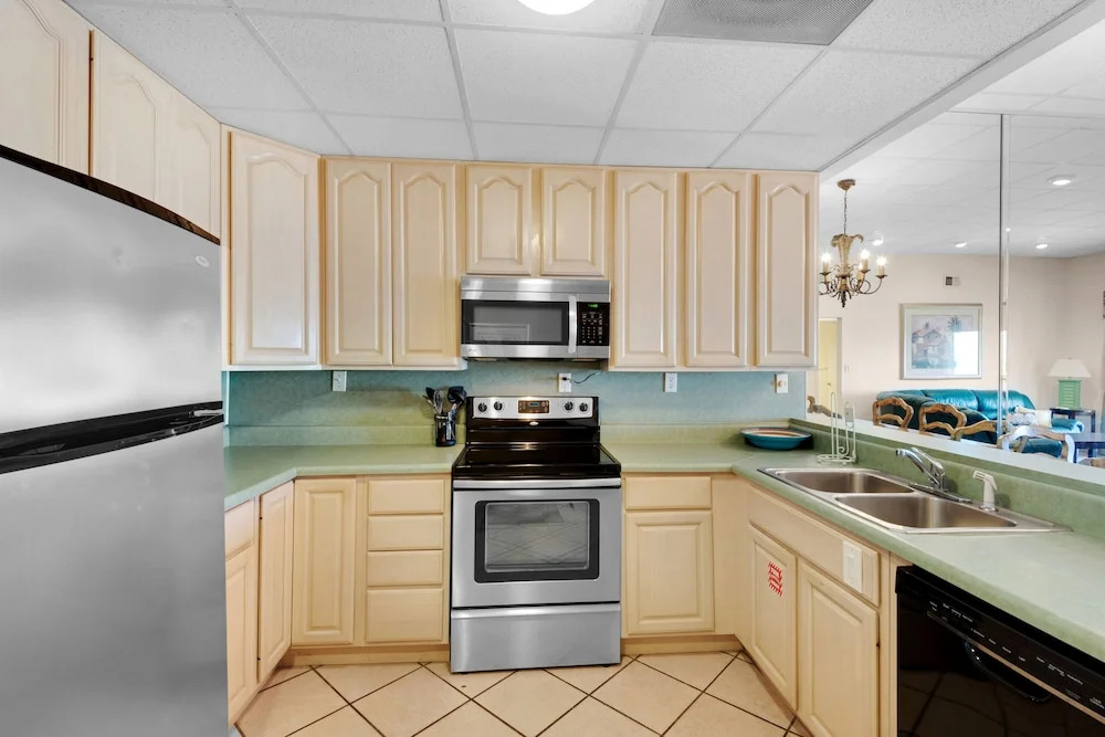 Sans Souci unit 104