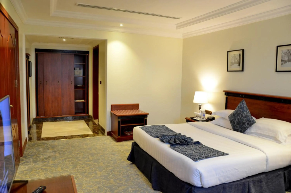 Crown Tower Hotel