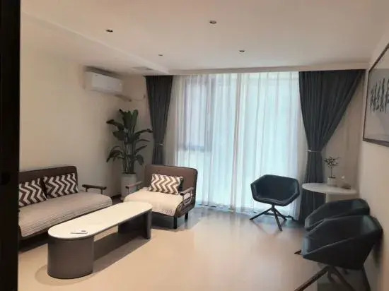 Qiji Homestay (China National Garden Branch)