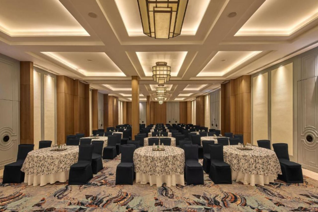 ICONIQA - The Lifestyle Hotel of Mumbai