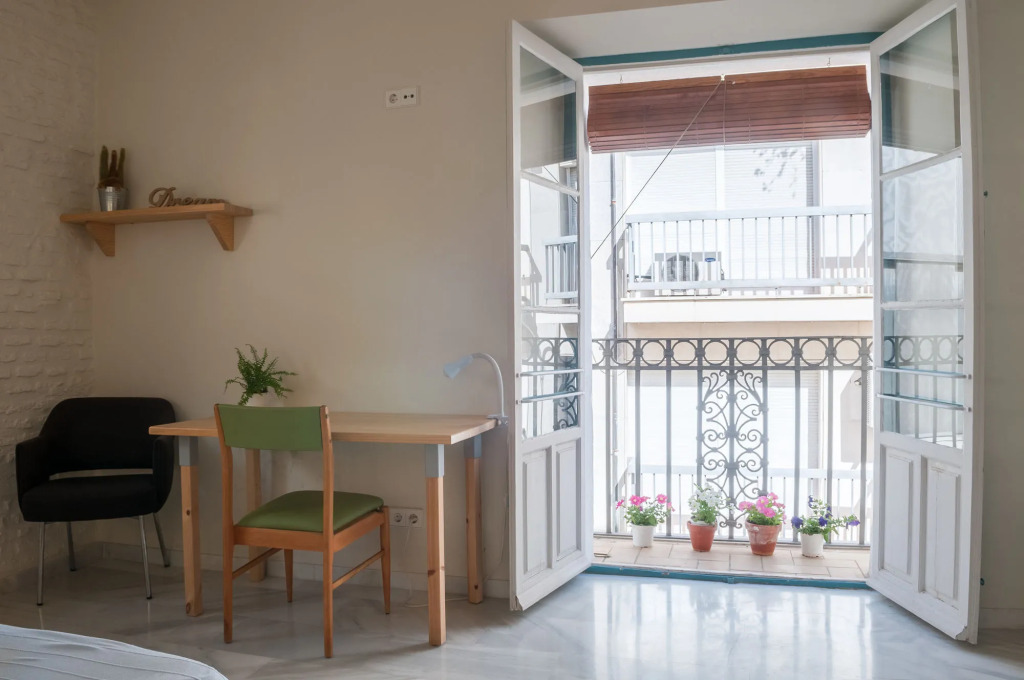 The Nomad Hostel&Pension