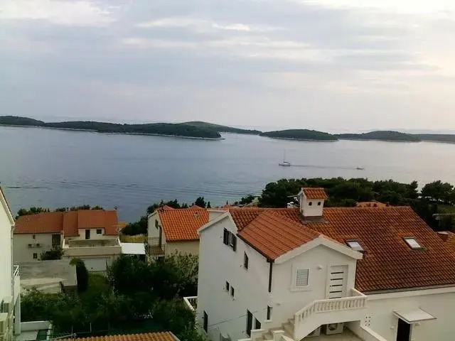 Apartments Franulović
