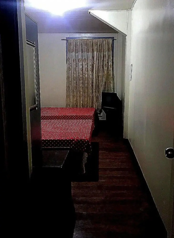 OYO 734 Baden Powell Hotel
