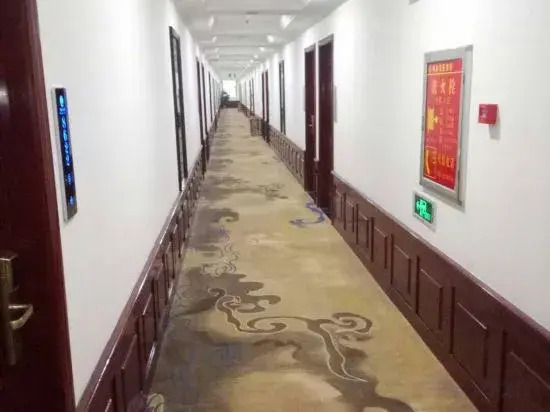 Baisheng Hotel