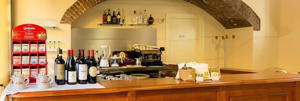 Massi Hotel